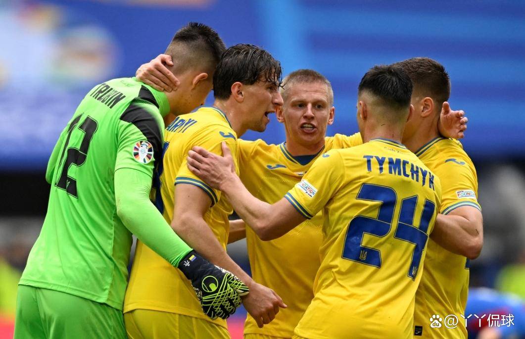 包含乌克兰连扳两球，主场-战平德国无缘晋级的词条