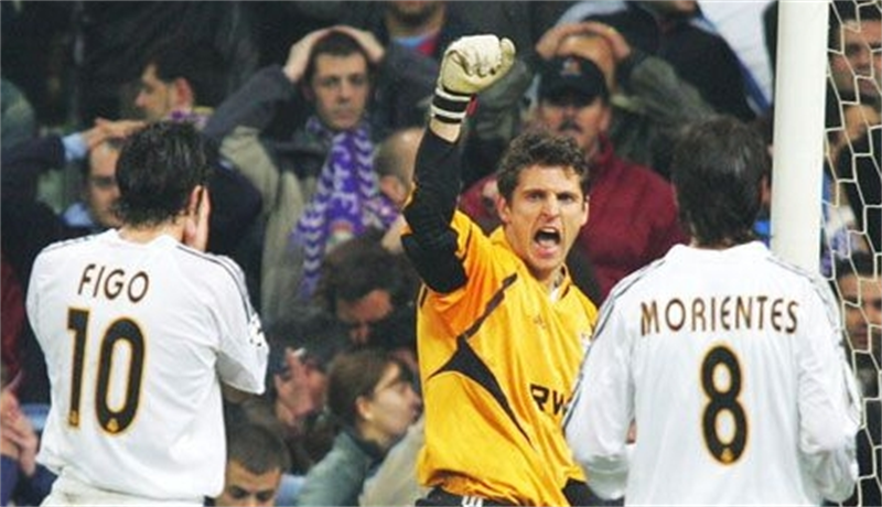 包含尤文门将发挥神勇助队晋级，拜仁无力回天的词条