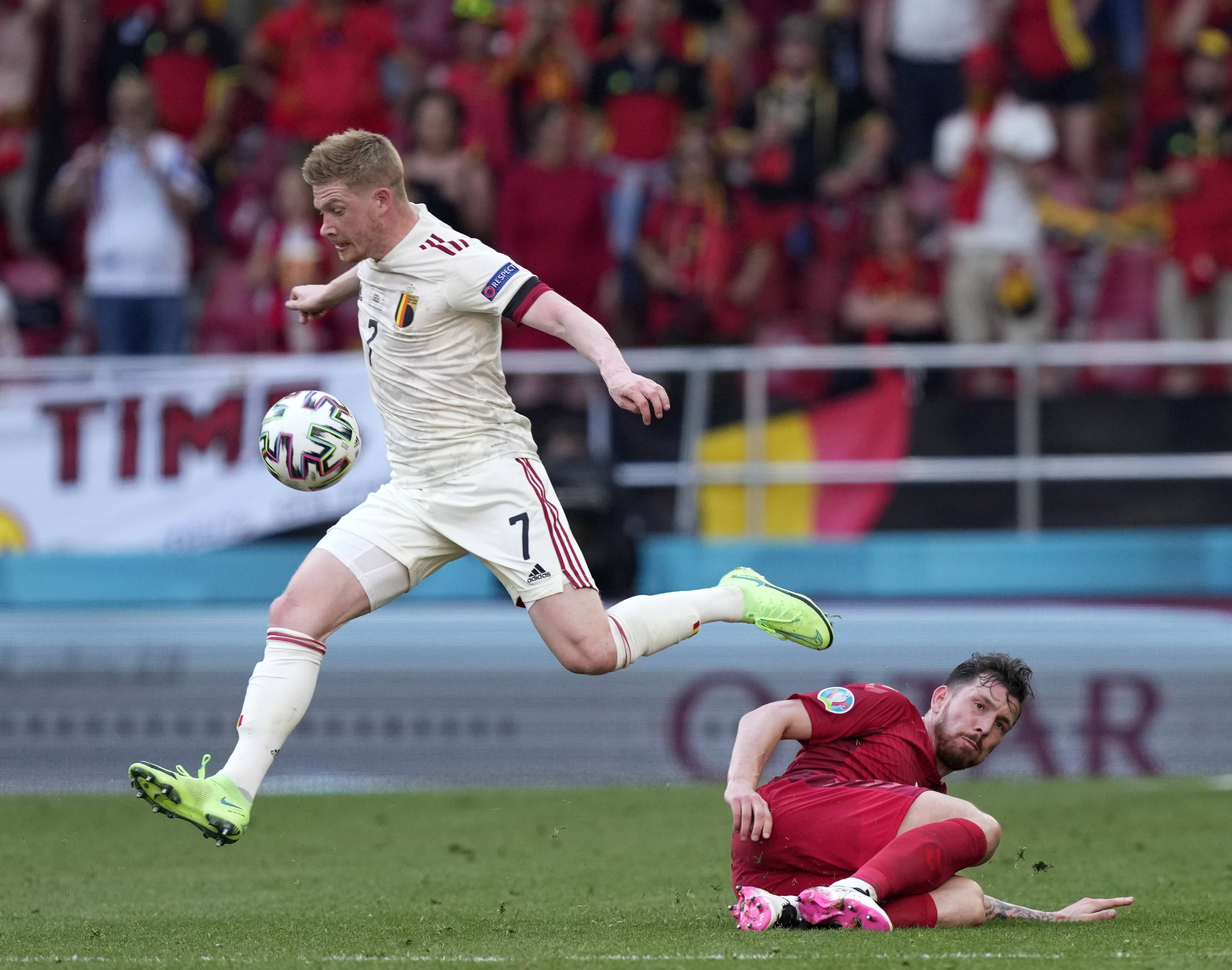 巴西力克丹麦,德布劳内惊艳四座 巴西力克丹麦,德布劳内惊艳四座