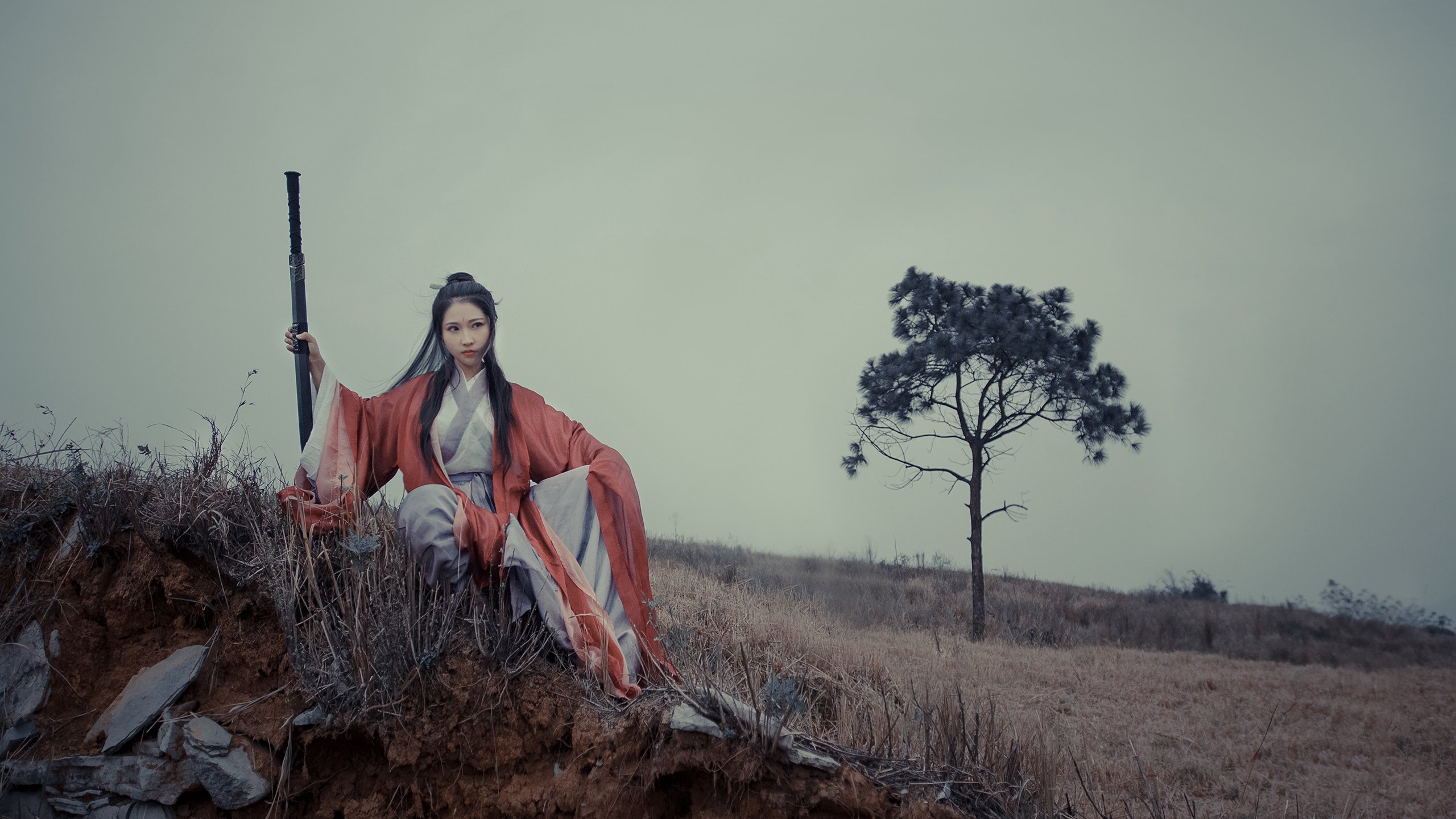 黑白直播nba-战术巨兽的苏醒与天才画笔的降临，当尤文碾过利物浦，佩德里点亮未来